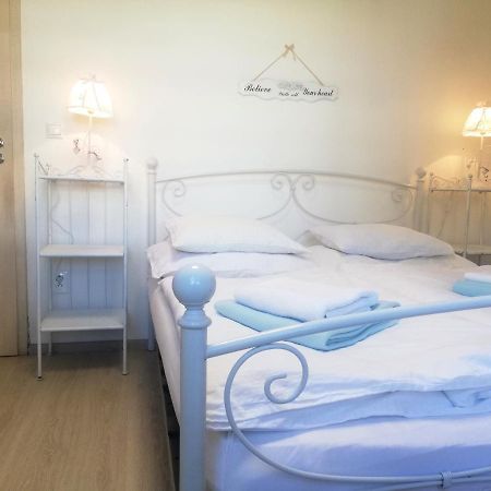 Guest House Factory Malacky Extérieur photo